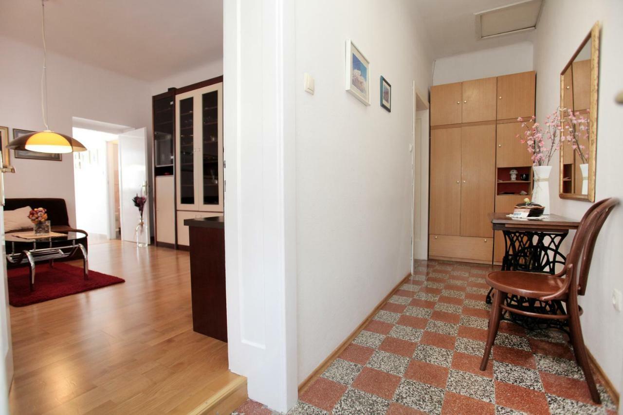 Apartment Toncika Trogir Exterior foto